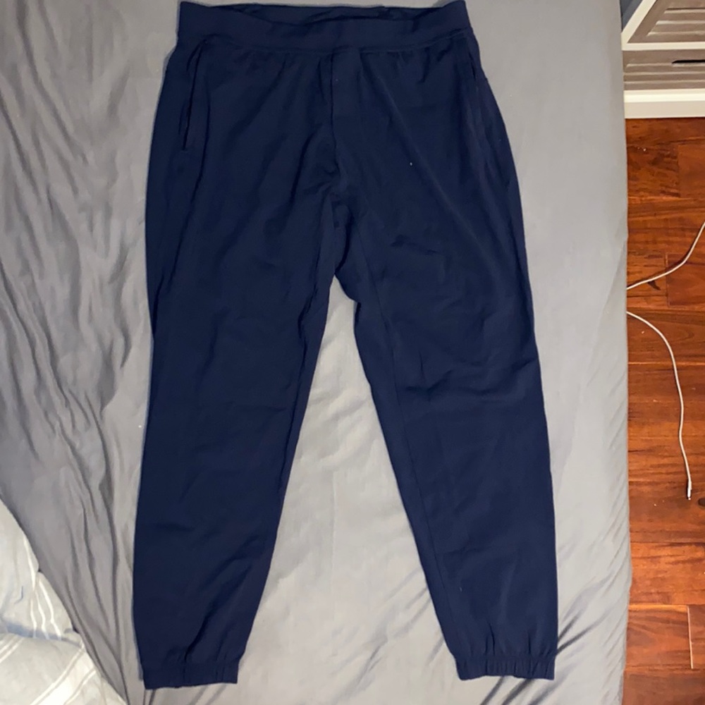 Mens Lululemon navy jogger Pants